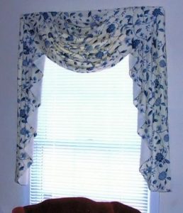 Copy of curtain2